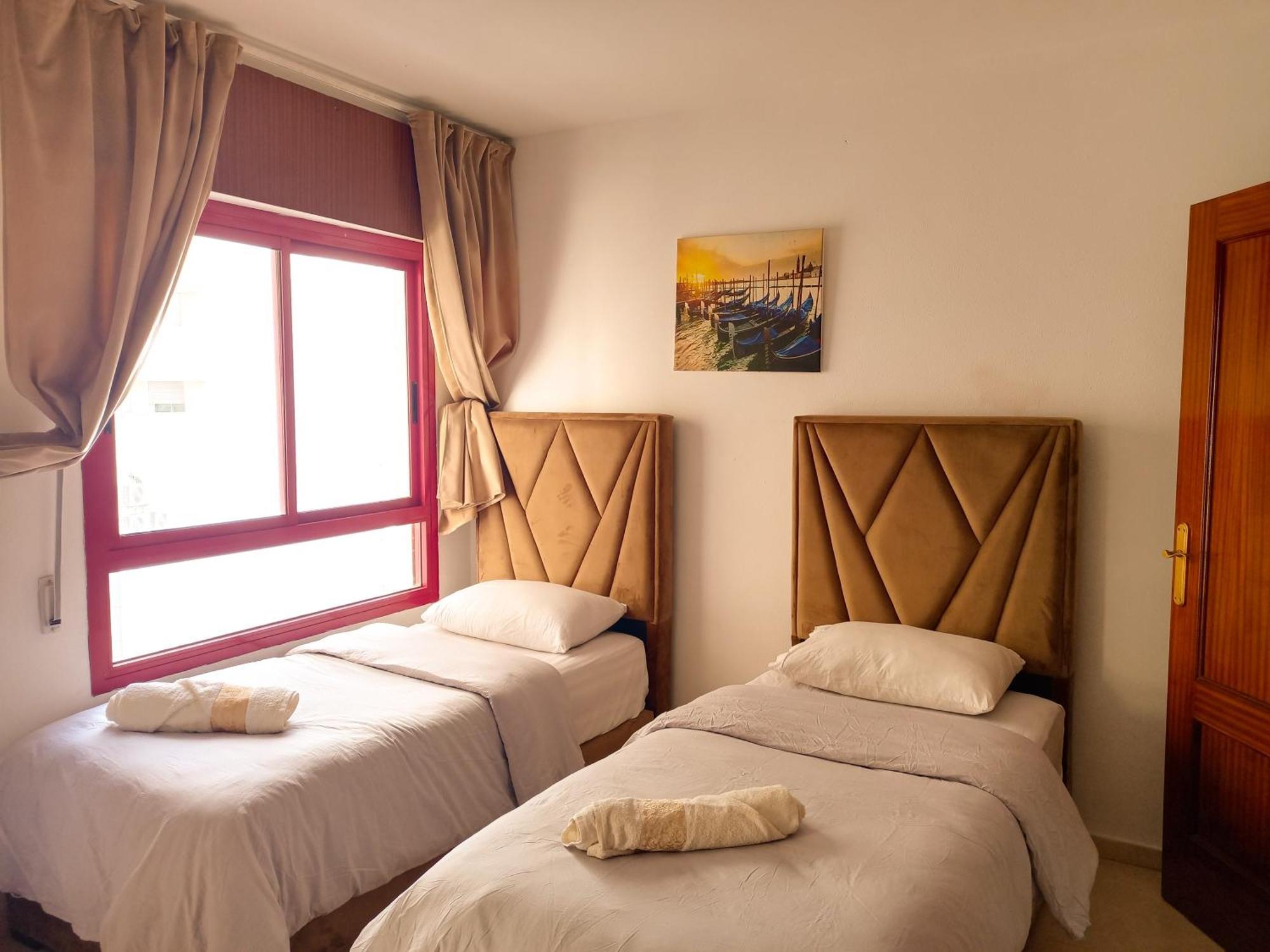 Appartement A Malabata En Face Centre Commercial Megarama & La Gare De Tgv M2 แทนเจียร์ ภายนอก รูปภาพ