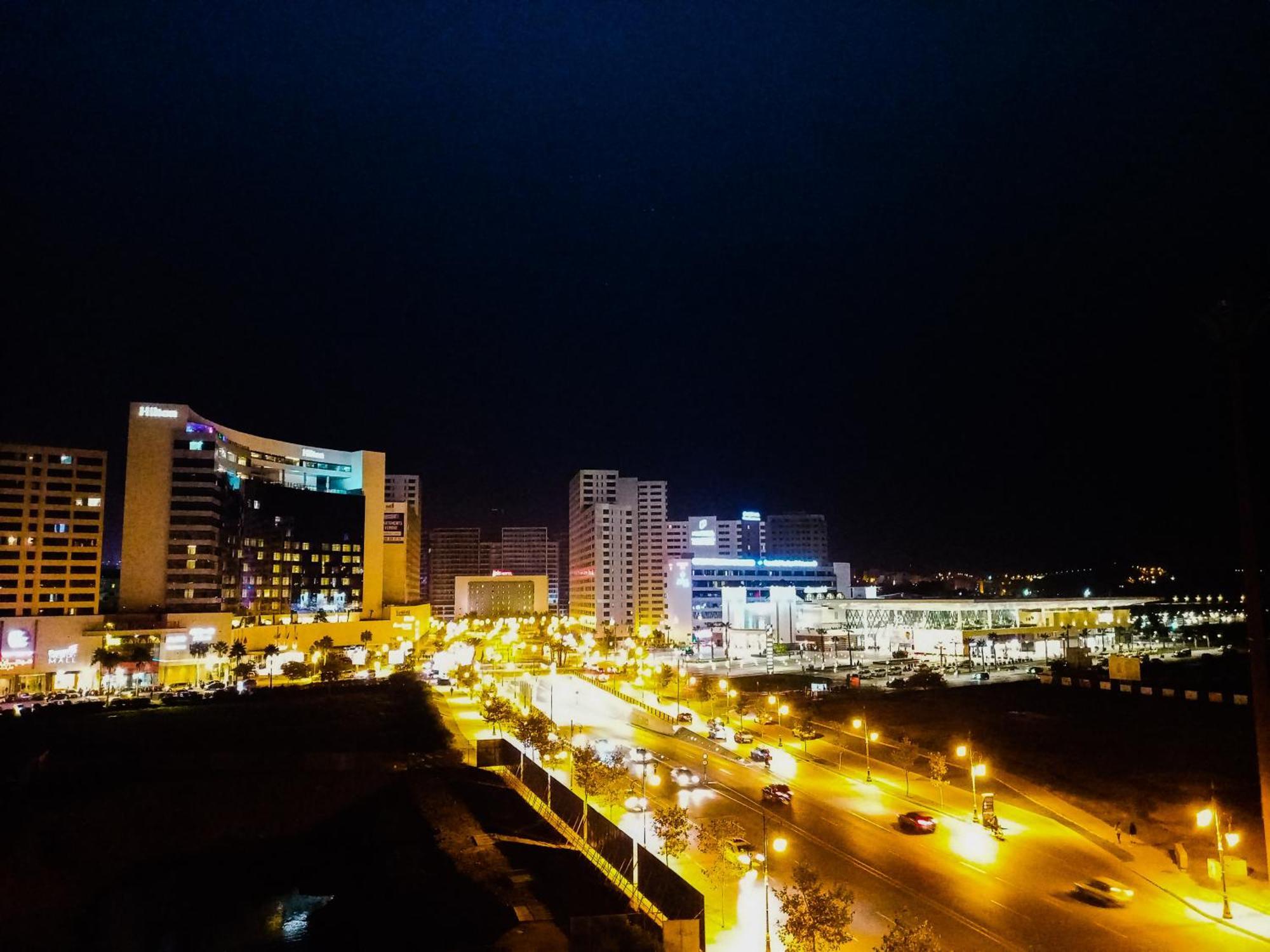 Appartement A Malabata En Face Centre Commercial Megarama & La Gare De Tgv M2 แทนเจียร์ ภายนอก รูปภาพ